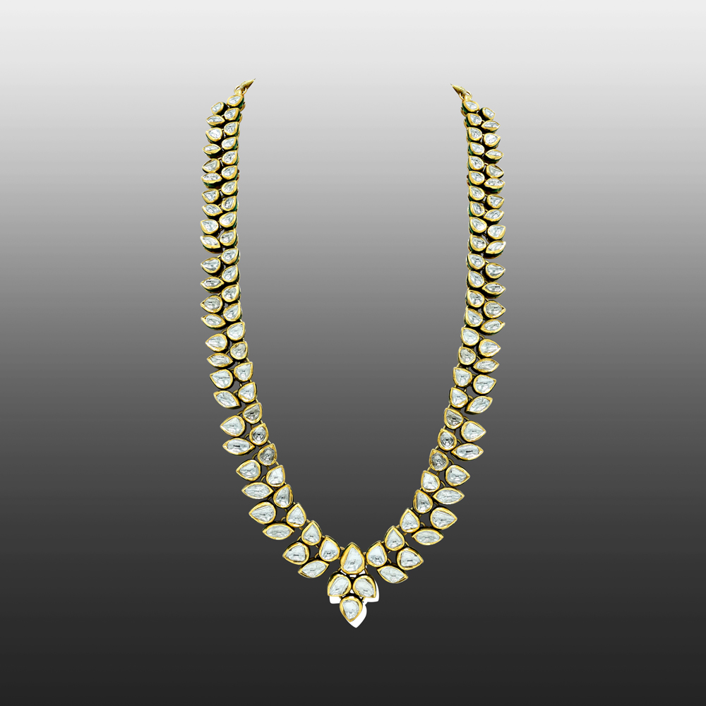 Polki Necklace with Seamless Contoured Design